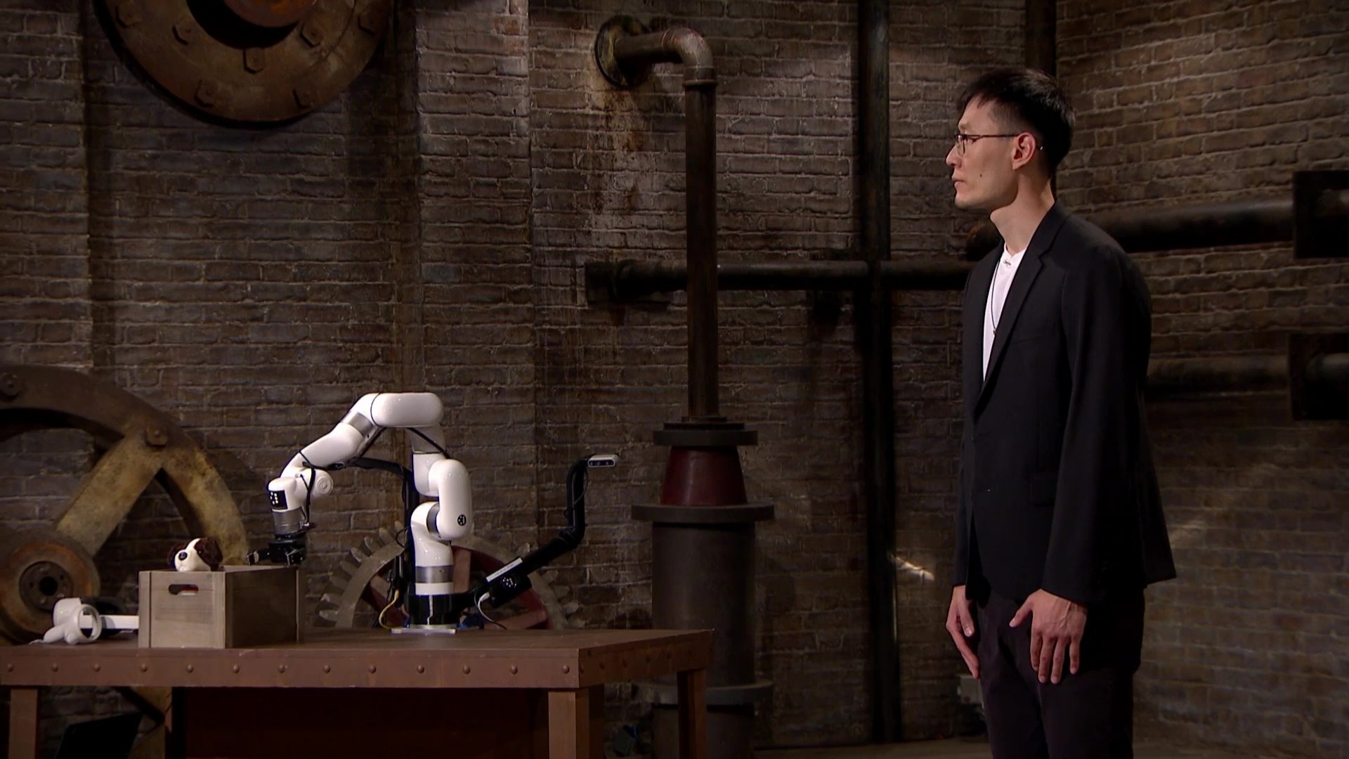 EXTEND ROBOTICS DRAGONS' DEN