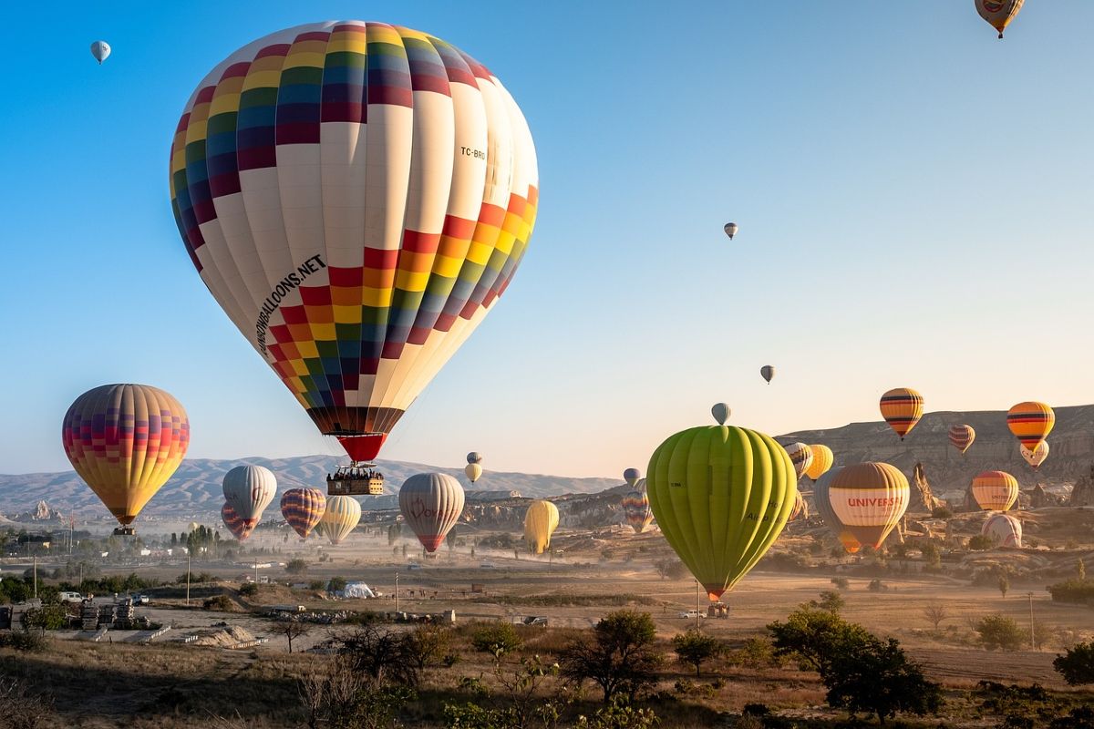 hot air balloons