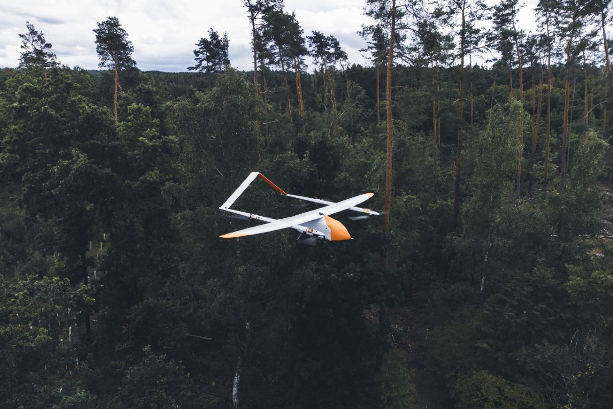 Evolonic drone